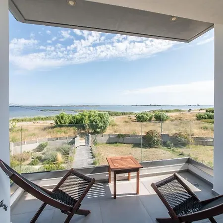 Villa Lagoon View