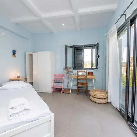 Lagoon View Villa *